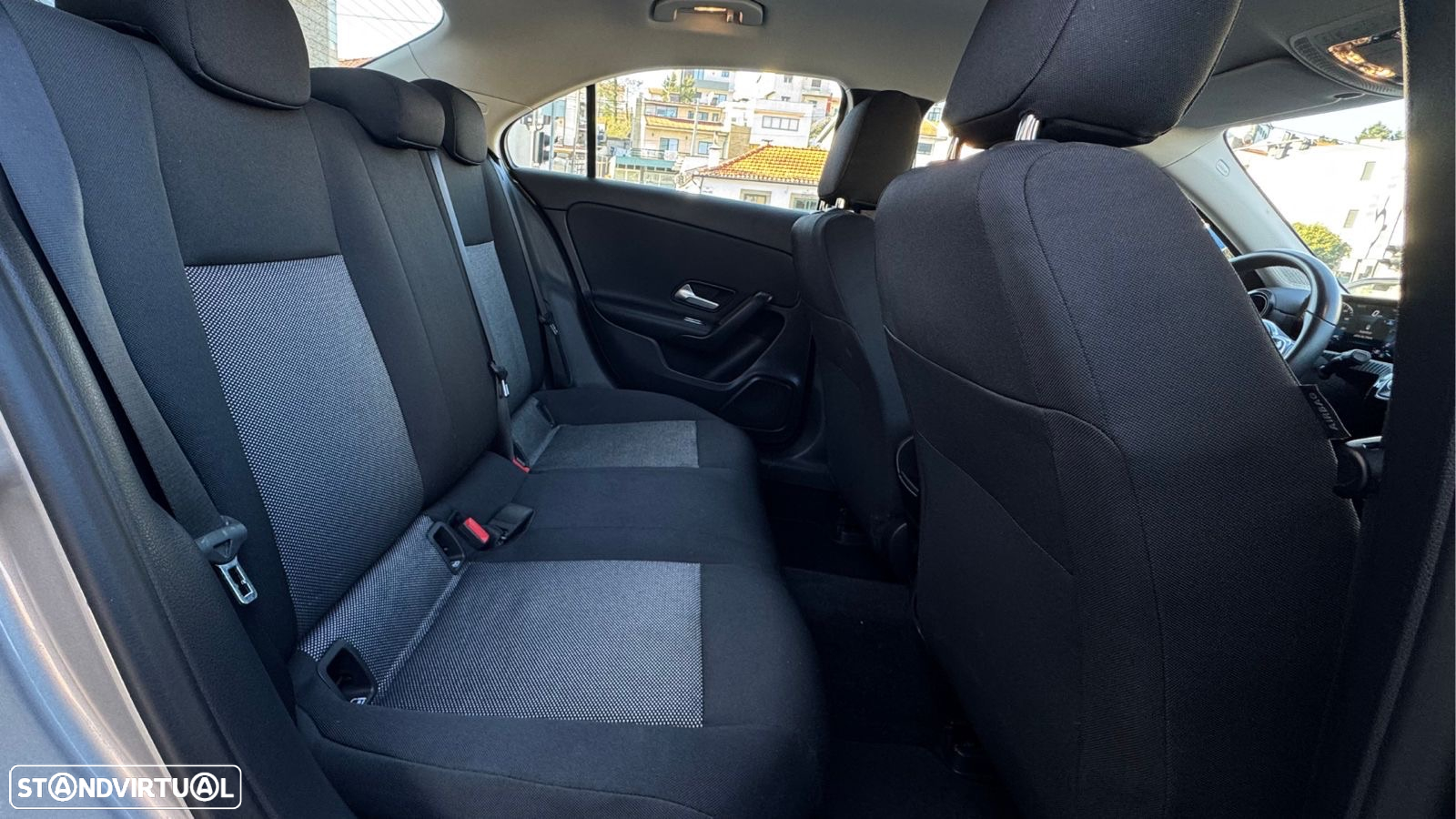 Mercedes-Benz A 180 Limousine d Style Aut. - 12