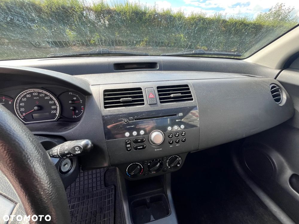 Suzuki Swift 1.3 Comfort - 20