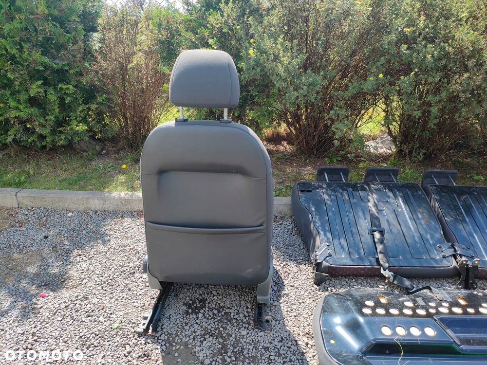 FORD FIESTA MK6 02- FOTELE KOMPLET 5-DRZWI - 6