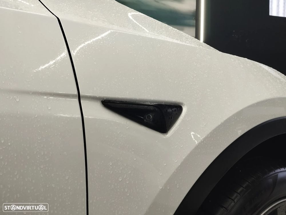Tesla Model Y Long Range Tração Integral - 11