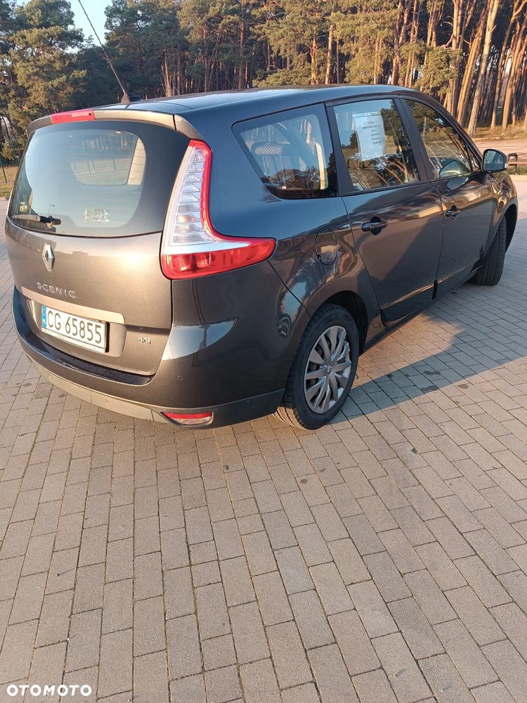 Renault Scenic - 13