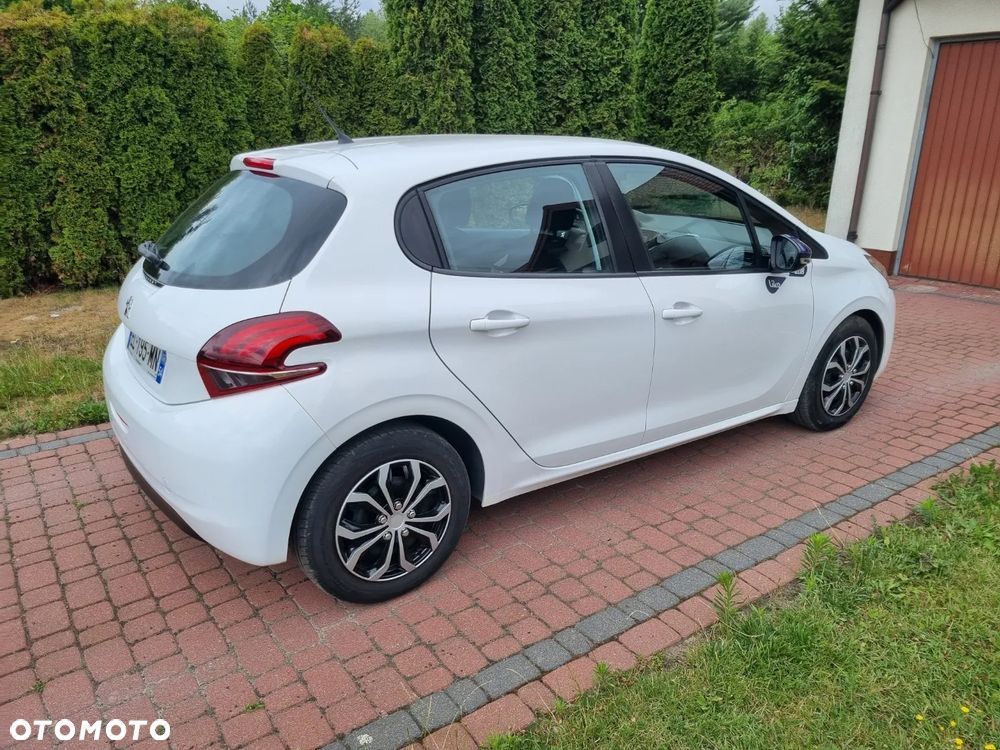 Peugeot 208 PureTech 68 Like - 11