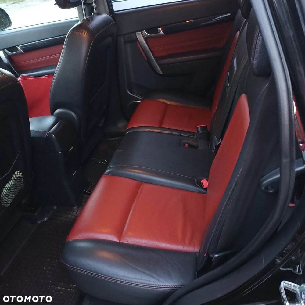 Chevrolet Captiva 2.0 d LT high - 3