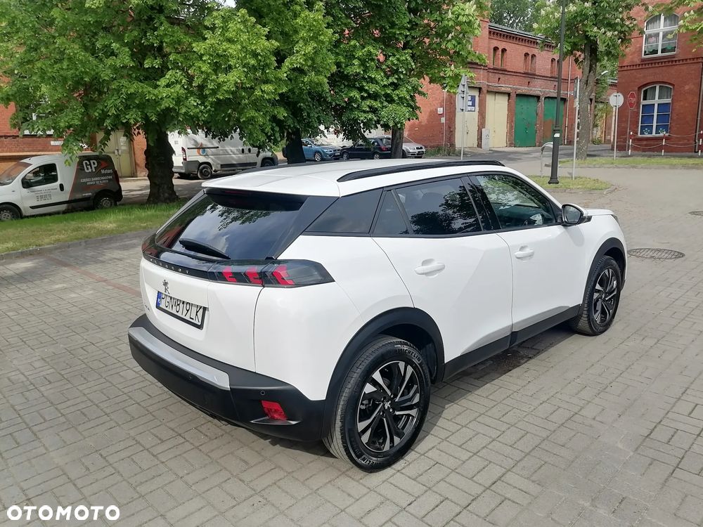 Peugeot 2008 1.5 BlueHDi Allure S&S - 15