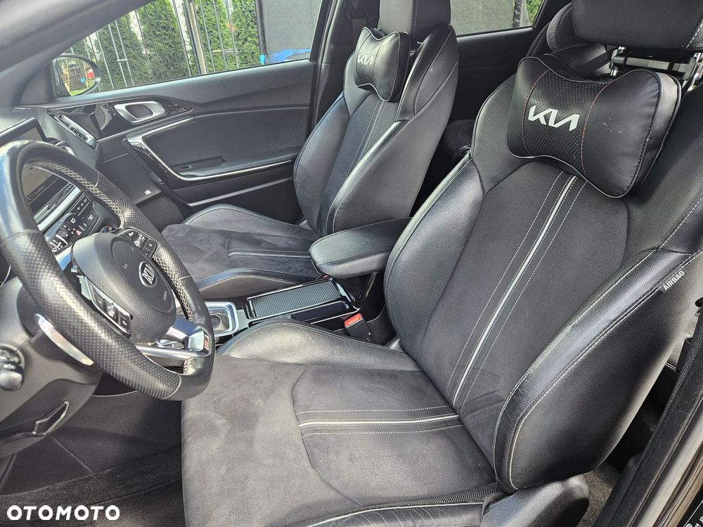 Kia ProCeed 1.6 CRDi DCT7 SCR GT LINE - 22