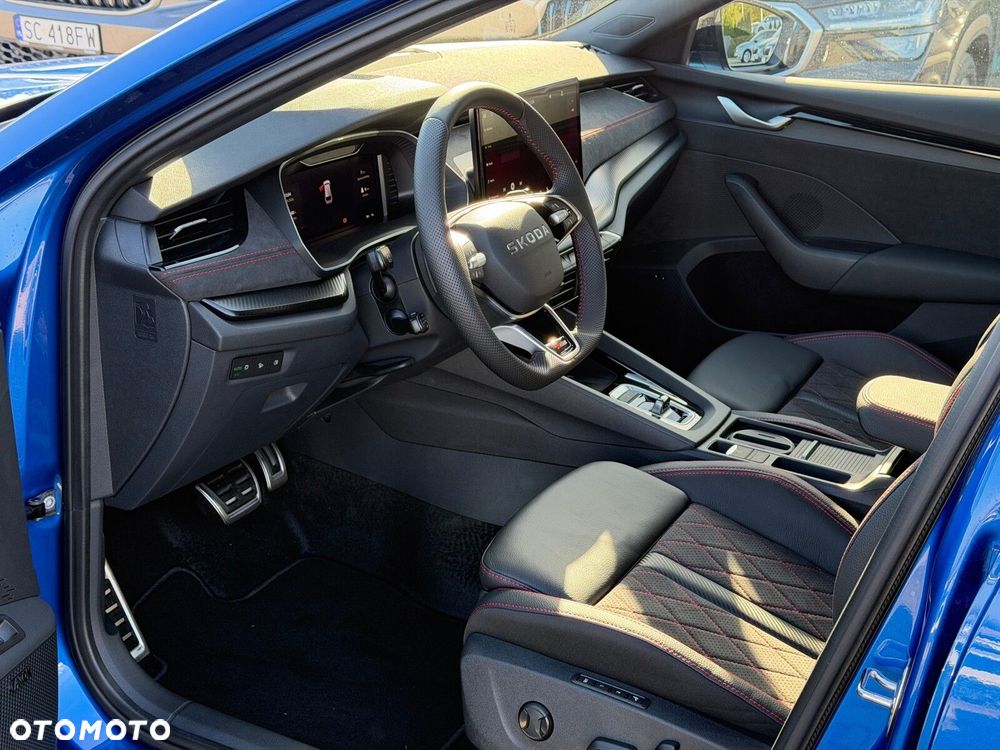 Skoda Octavia 2.0 TSI RS DSG - 12