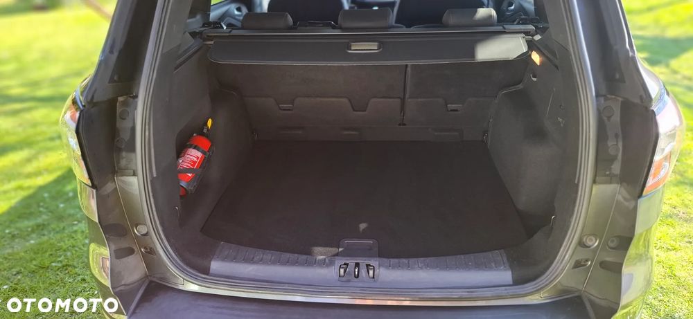 Ford Kuga 2.0 TDCi AWD ST-Line - 28