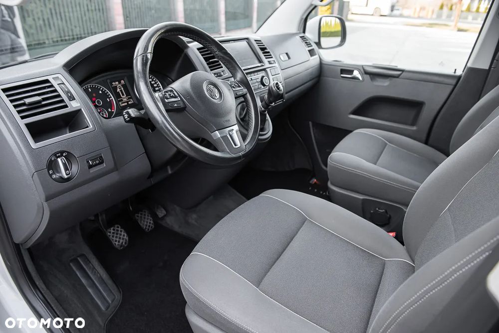 Volkswagen Multivan 2.0 TDI L1 70 Years Bulli - 11