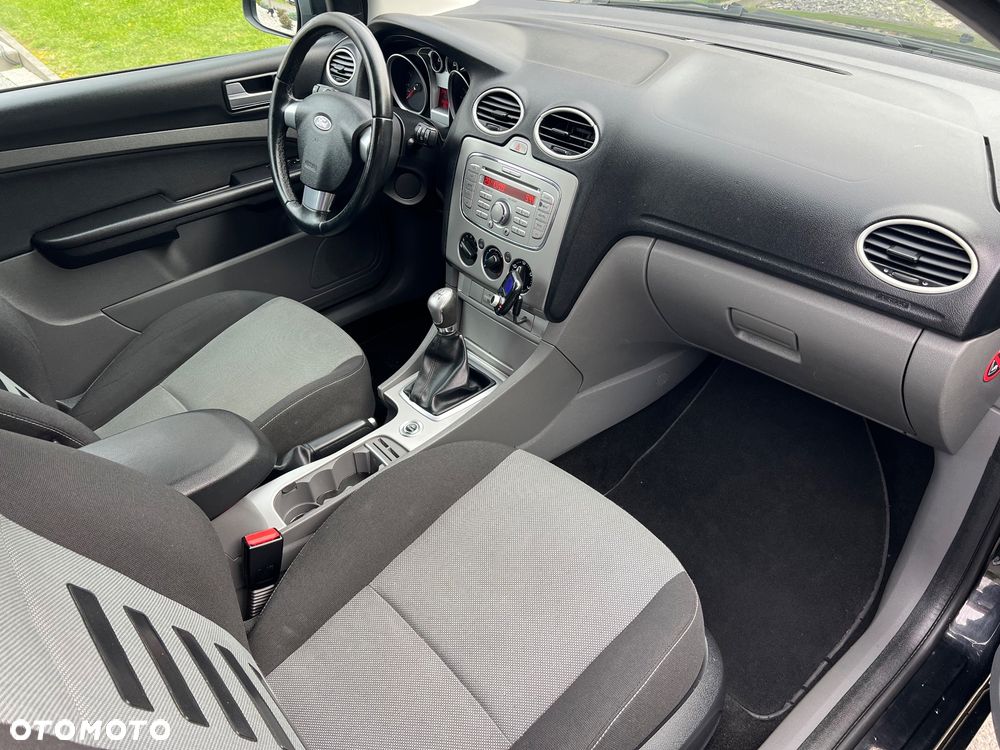 Ford Focus 1.6 16V Viva I - 16