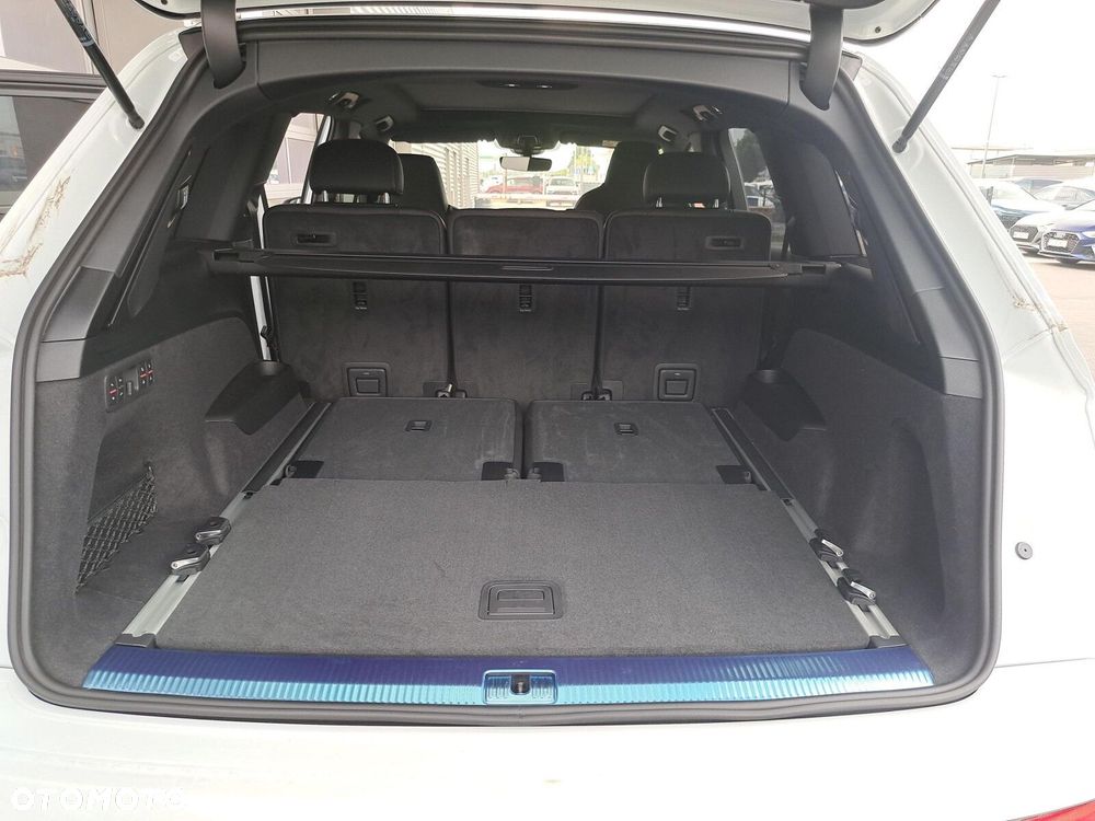 Audi Q7 - 17