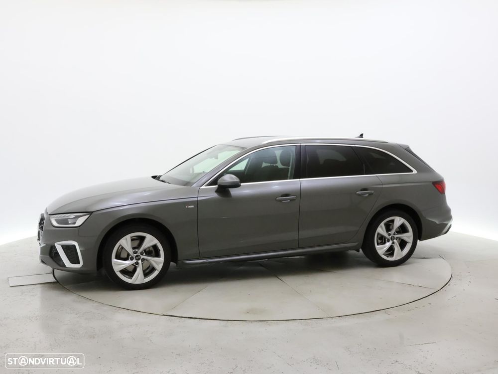 Audi A4 Avant 35 TDI S line S tronic - 2