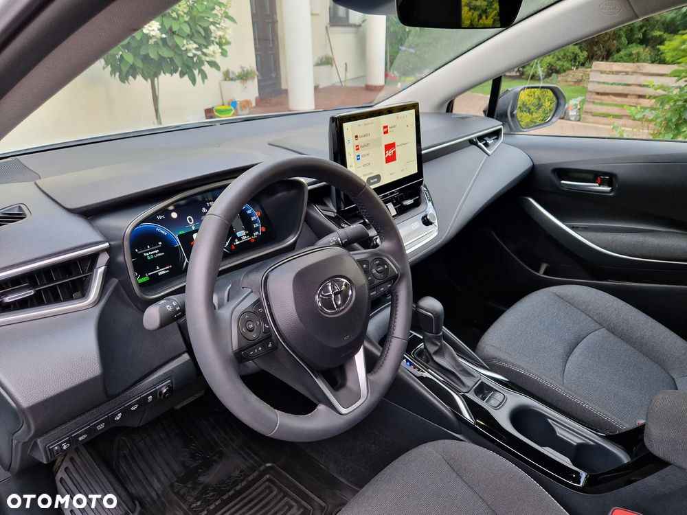 Toyota Corolla 1.8 Hybrid Style - 23