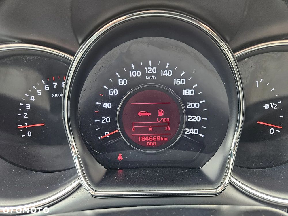 Kia Ceed 1.4 CVVT Dream Team Edition - 21