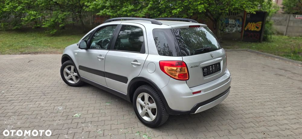Suzuki SX4 1.6 GS/Premium - 7