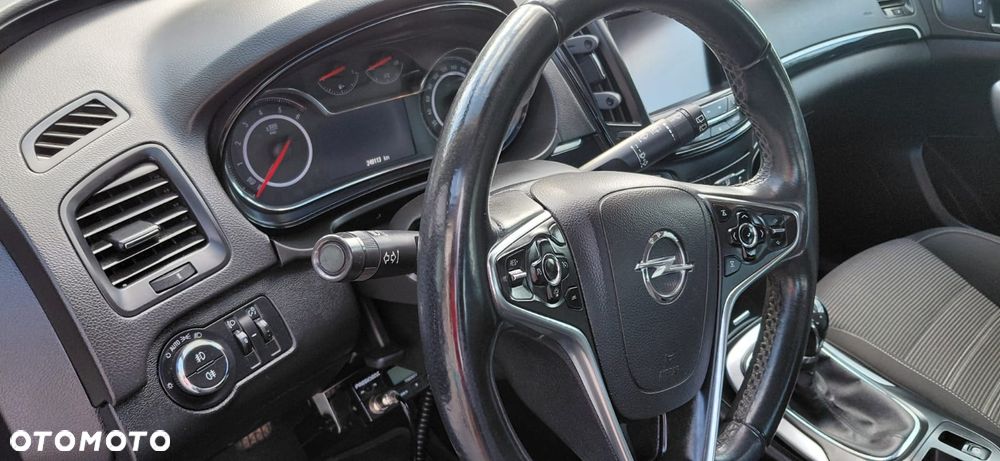 Opel Insignia 2.0 CDTI S&S - 9