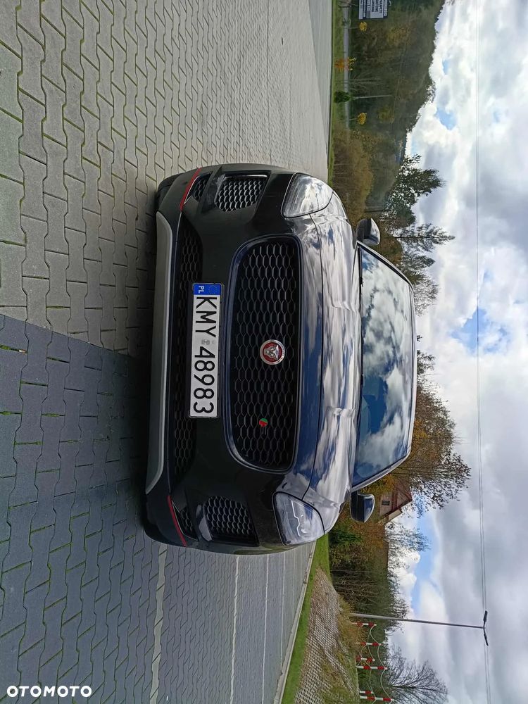 Jaguar E-Pace P200 AWD S - 3