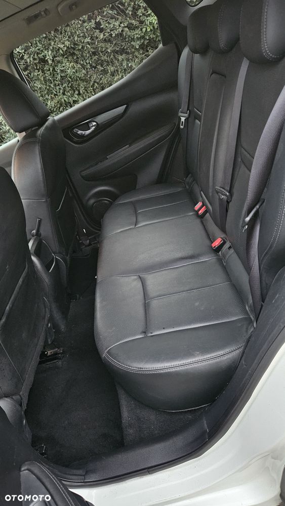 Nissan Qashqai 1.2 DIG-T N-Connecta - 22