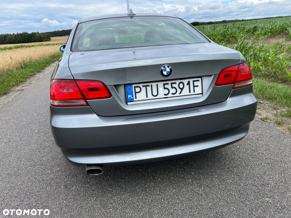 BMW Seria 3 320d - 14