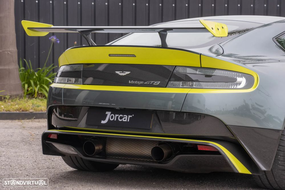 Aston Martin Vantage Coupe GT8 - 27