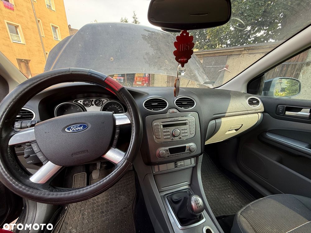 Ford Focus 1.8 TDCi Trend - 6