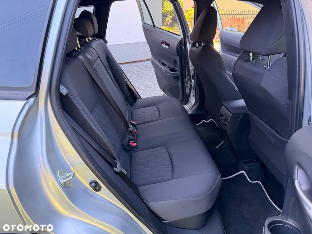 Toyota Corolla Cross 2.0 Hybrid Style AWD - 34