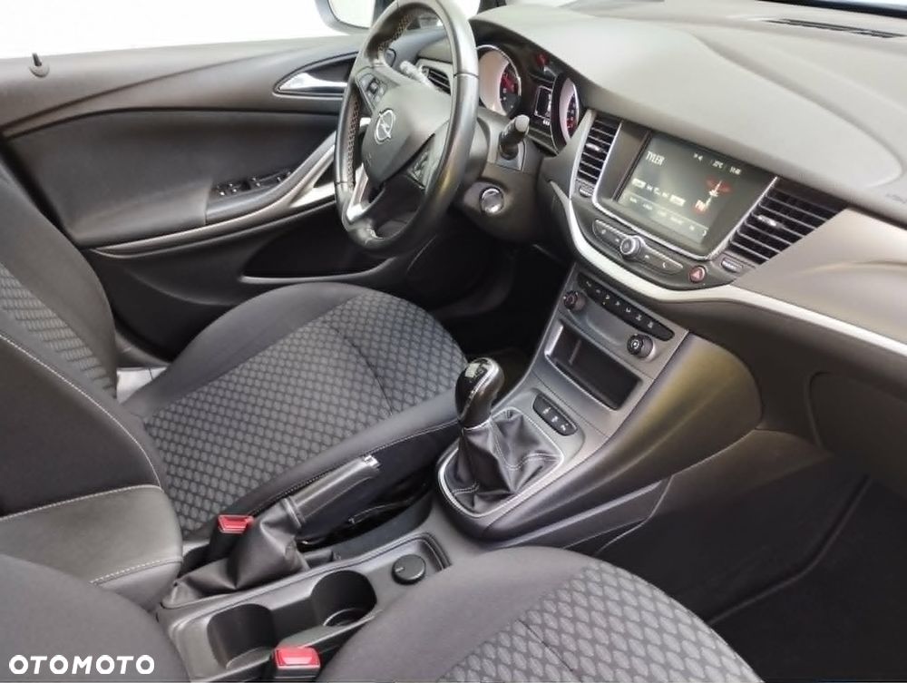 Opel Astra 1.5 D Start/Stop Ultimate - 12