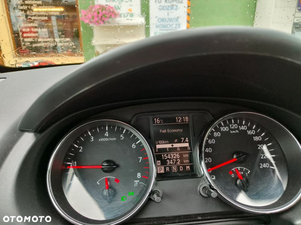 Nissan Qashqai 2.0 4x4 Acenta CVT - 9