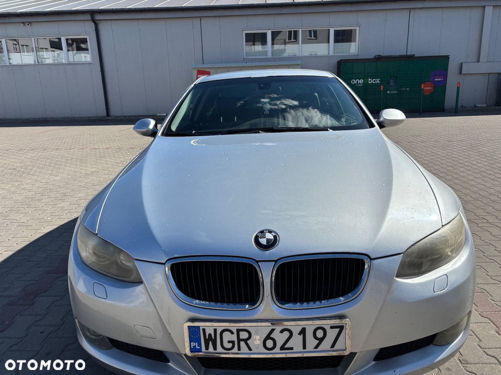 BMW Seria 3 320d DPF - 3