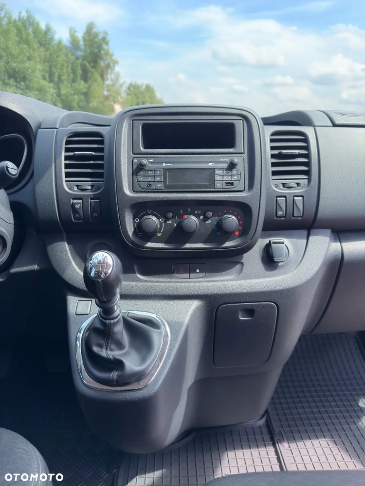 Opel Vivaro L2H1 2,9t Edition - 20