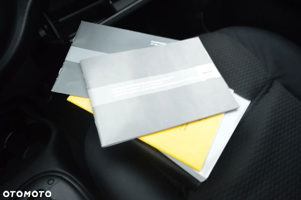 Nissan Micra 1.2 Style Edition CVT - 24