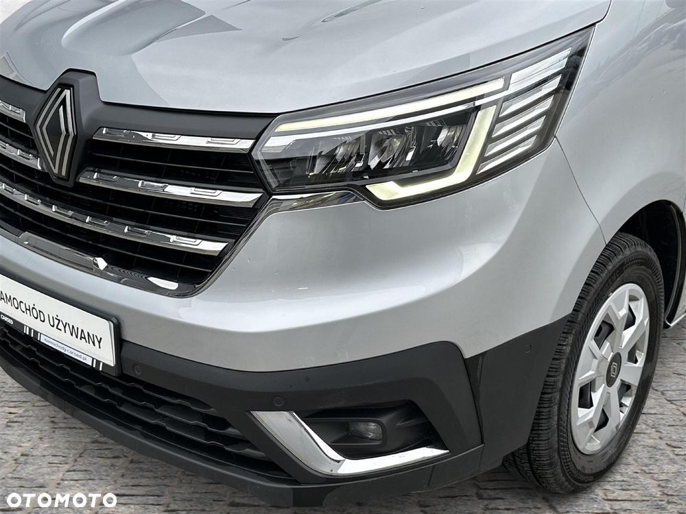 Renault Trafic 2.0 dCi EDC - 38