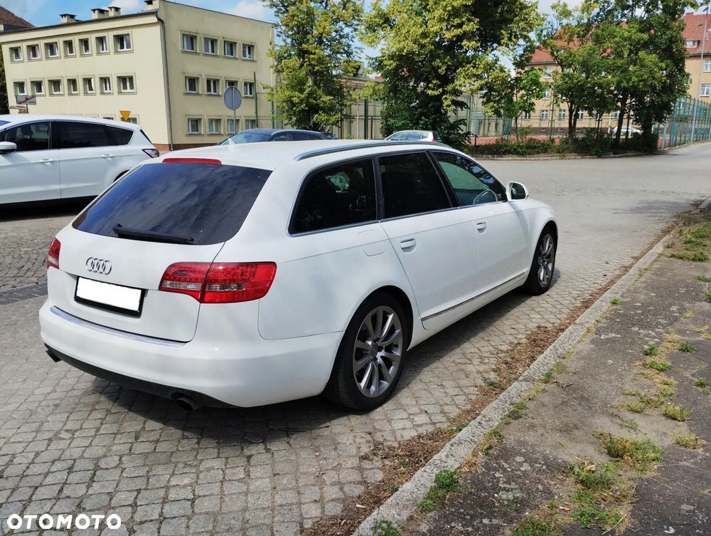 Audi A6 Avant - 10