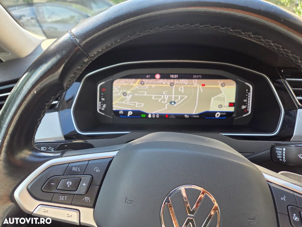 Volkswagen Passat 2.0 TDI SCR DSG Elegance - 10