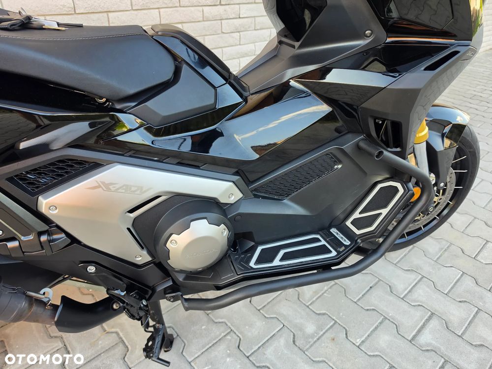 Honda X-ADV - 17