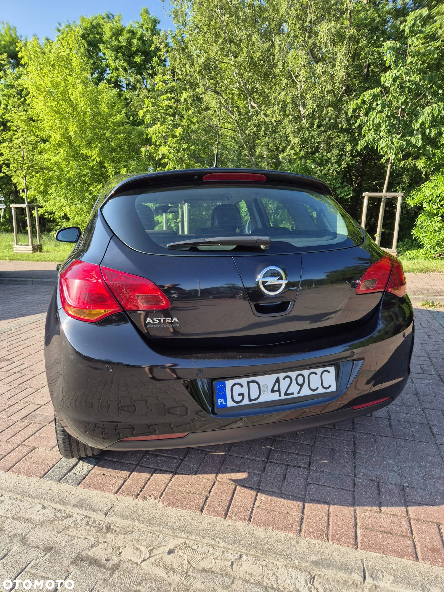 Opel Astra IV 1.6 Enjoy - 2