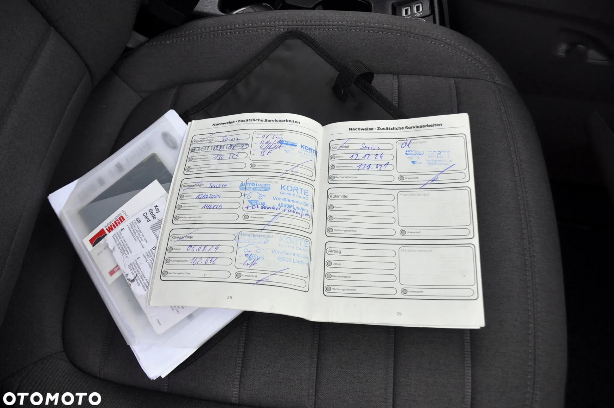 Ford Tourneo Connect 1.5 TDCi Start-Stop Titanium - 40