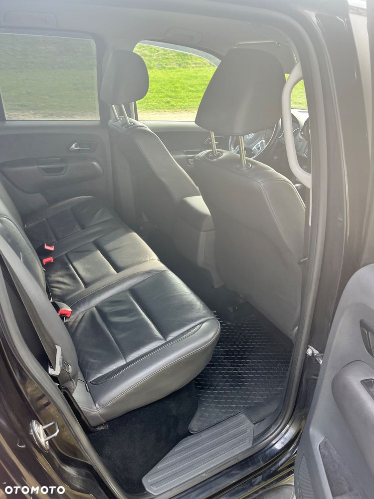 Volkswagen Amarok - 8