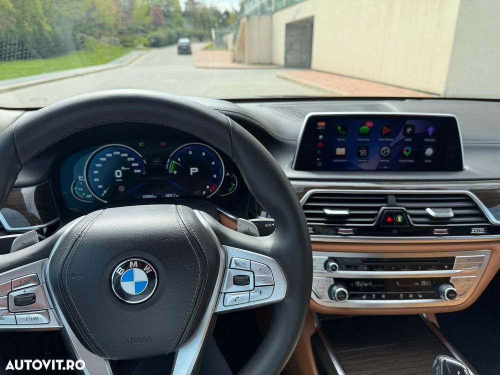 BMW Seria 7 730d xDrive - 13