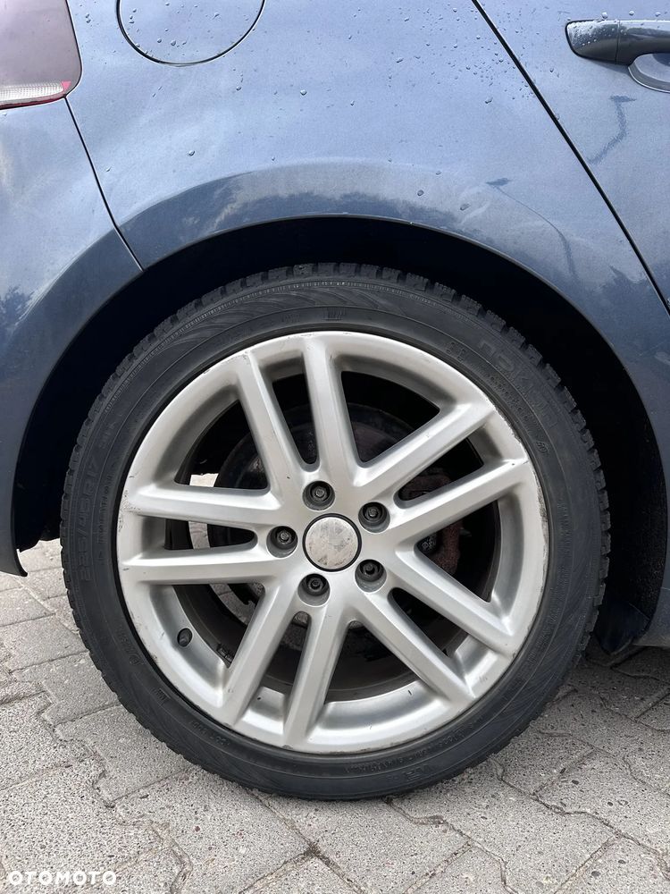 Volkswagen Golf - 19