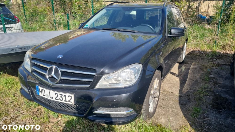 Mercedes-Benz Klasa C 180 BlueEFFICIENCY 7G-TRONIC - 1