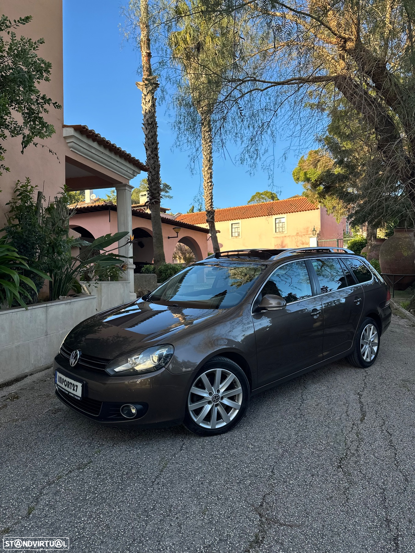 VW Golf 2.0 TDi BlueMotion Confortline DSG - 34
