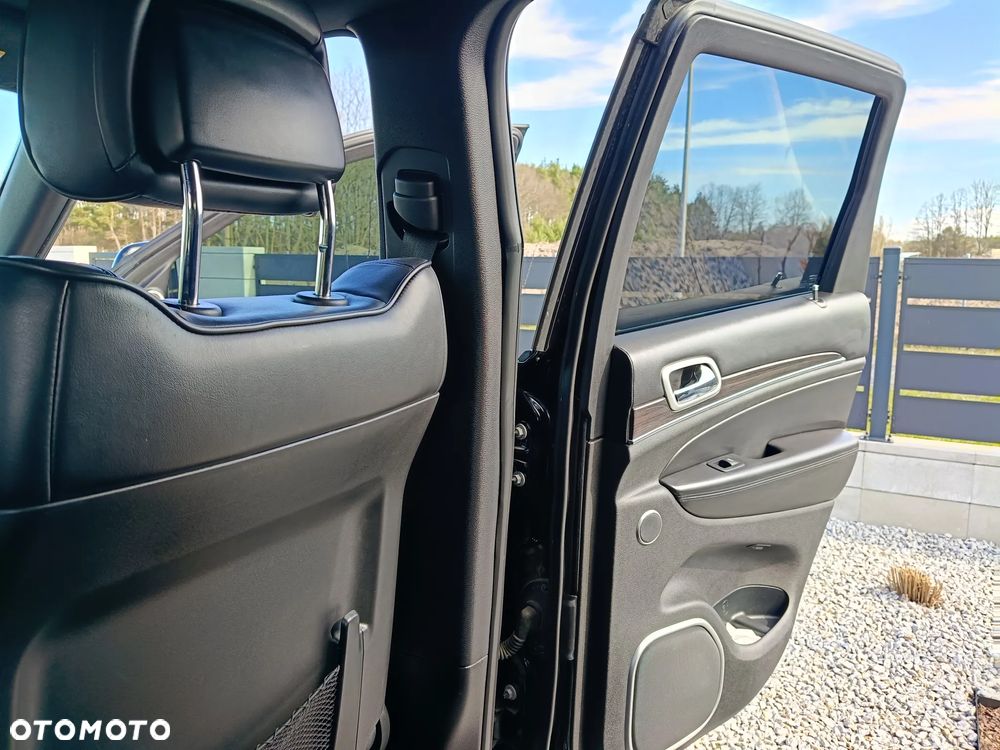 Jeep Grand Cherokee 3.6 V6 Overland Summit - 16