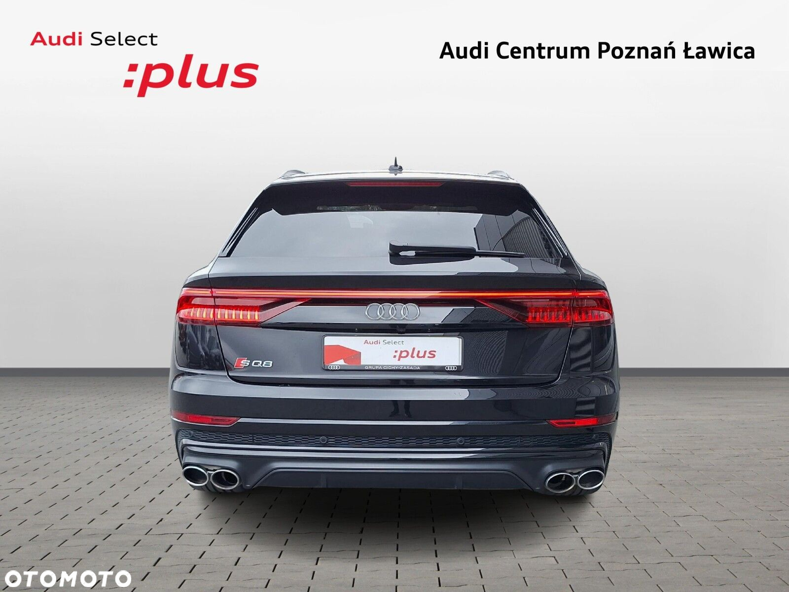 Audi SQ8 - 8