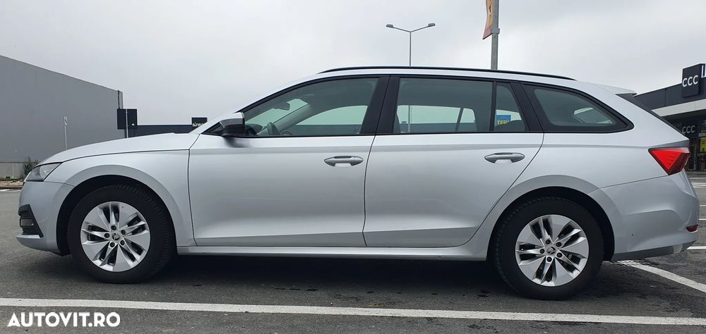 Skoda Octavia Combi 2.0 TDI Tour - 26