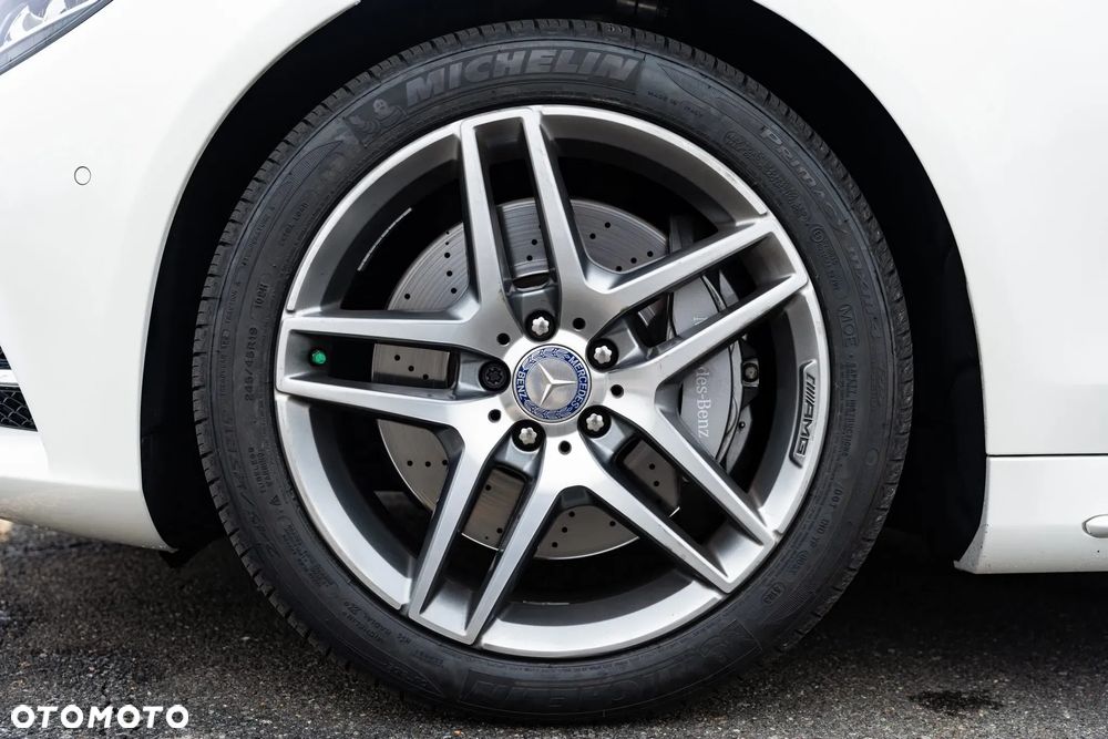 Mercedes-Benz Klasa S 500 4-Matic 7G-TRONIC - 29