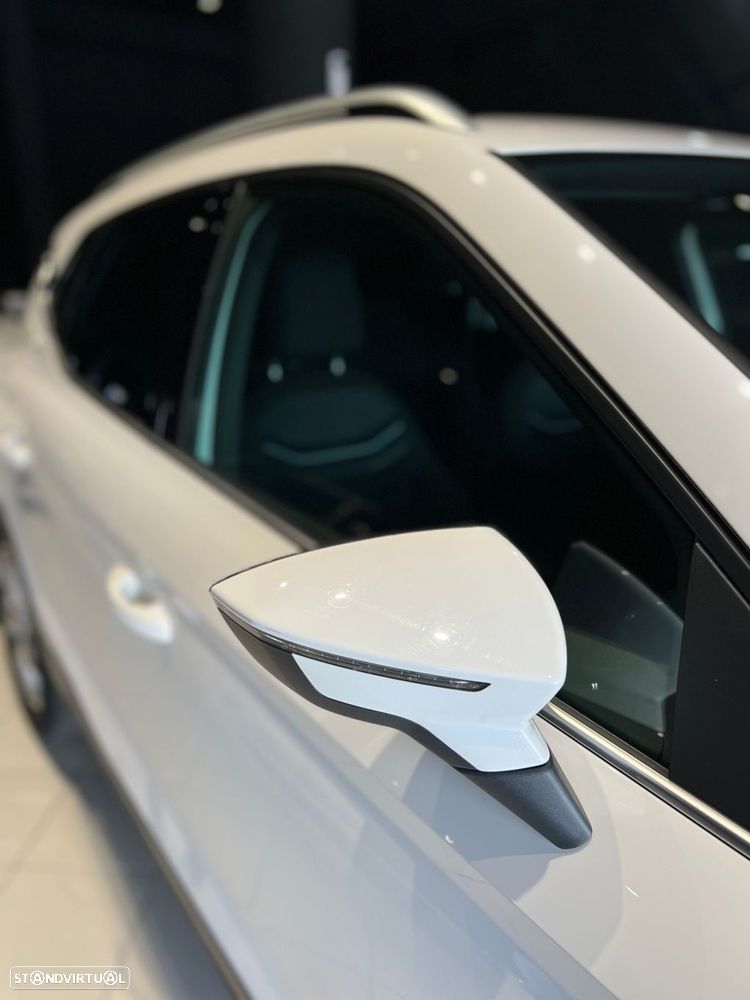 SEAT Arona 1.0 TSI FR - 4