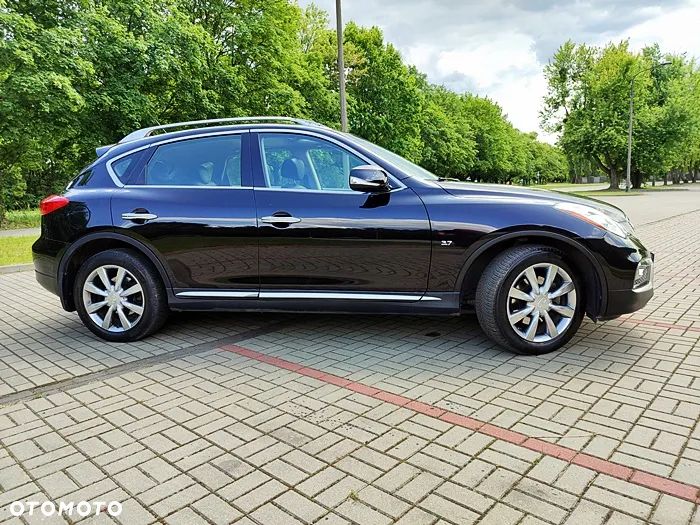 Infiniti Q50 - 15