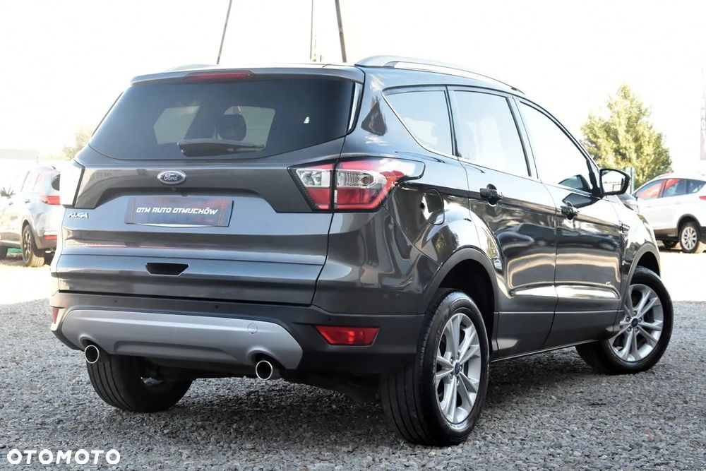 Ford Kuga 2.0 TDCi 4x4 Titanium - 6