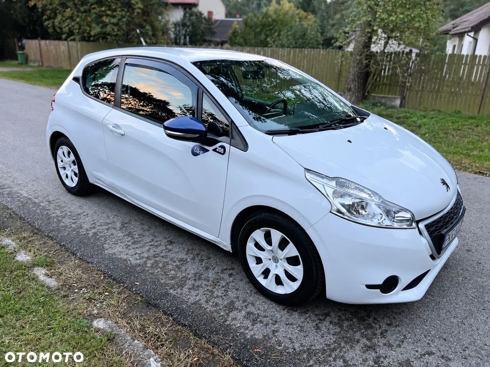 Peugeot 208 - 2