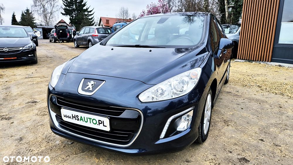 Peugeot 308 1.6 Premium Plus - 28
